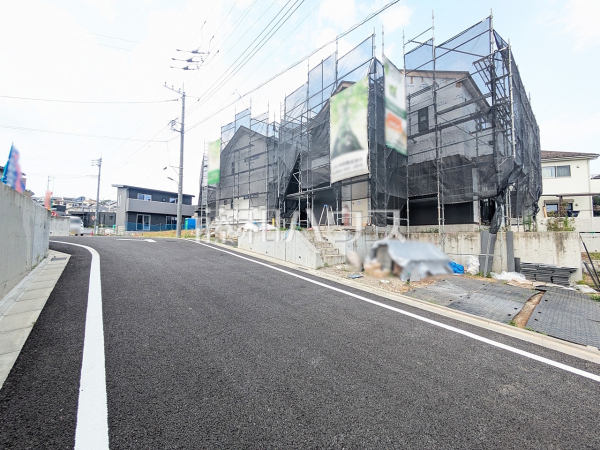 接道状況および現場風景 【八王子市長房町】 接道状況および現場風景 【八王子市長房町】