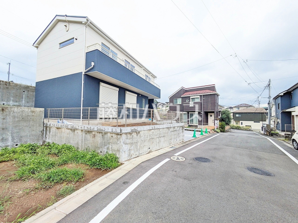 接道状況および現場風景 【八王子市長房町】 接道状況および現場風景 【八王子市長房町】