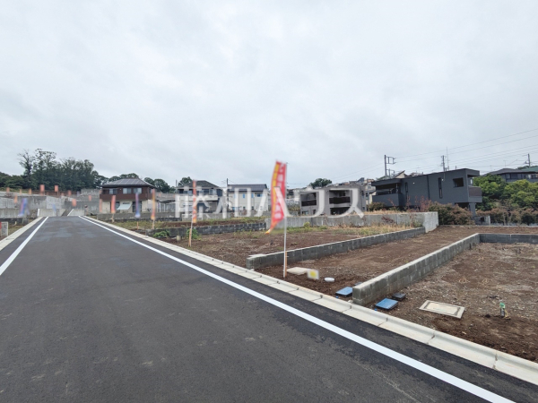 接道状況および現場風景 【八王子市長房町】 接道状況および現場風景 【八王子市長房町】