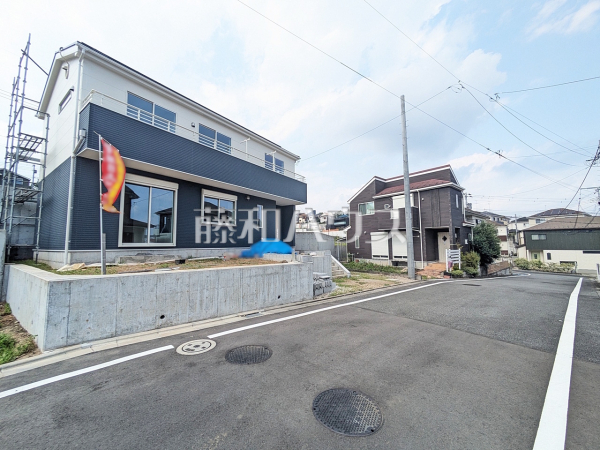 接道状況および現場風景 【八王子市長房町】 接道状況および現場風景 【八王子市長房町】
