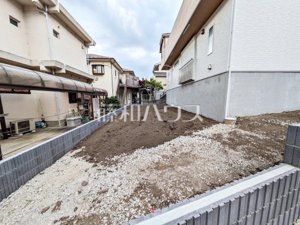 庭 【日野市西平山5丁目】 庭 【日野市西平山5丁目】