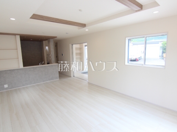 リビング 【福岡市早良区脇山2丁目】 リビング 【福岡市早良区脇山2丁目】