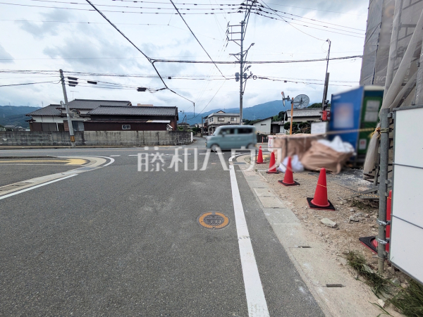 接道状況および現場風景 【福岡市早良区脇山2丁目】 接道状況および現場風景 【福岡市早良区脇山2丁目】