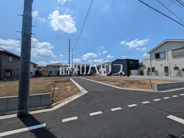 建築条件はございませんので、ライフスタイルに合わせた自由なマイホームづくりが可能です。 【練馬区大泉学園町6丁目】 建築条件はございませんので、ライフスタイルに合わせた自由なマイホームづくりが可能です。 【練馬区大泉学園町6丁目】