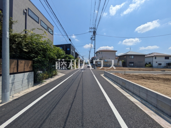 接道状況および現場風景 【練馬区大泉学園町6丁目】 接道状況および現場風景 【練馬区大泉学園町6丁目】