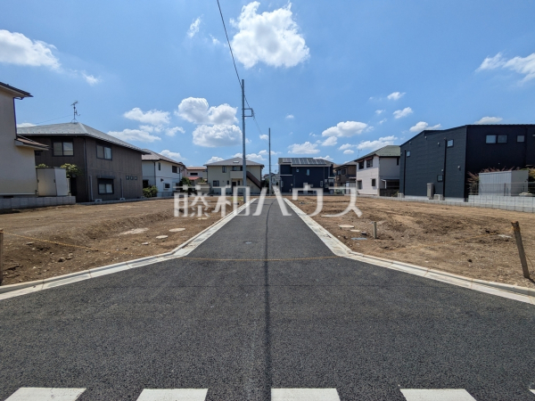 接道状況および現場風景 【練馬区大泉学園町6丁目】 接道状況および現場風景 【練馬区大泉学園町6丁目】