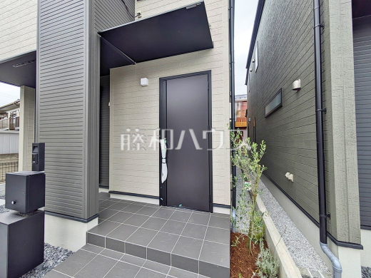 1号棟 玄関 【東村山市青葉町1丁目】