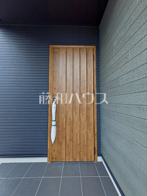 2号棟 玄関 【東村山市青葉町1丁目】
