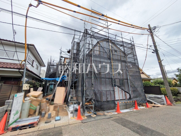 現場風景 【東久留米市前沢5丁目】ぜひ実物をご覧いただきたく思います。喜んでご案内いたしますのでお気軽にお問合せ下さい。 現場風景 【東久留米市前沢5丁目】ぜひ実物をご覧いただきたく思います。喜んでご案内いたしますのでお気軽にお問合せ下さい。