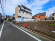 接道状況および現場風景 【三鷹市下連雀3丁目】 接道状況および現場風景 【三鷹市下連雀3丁目】