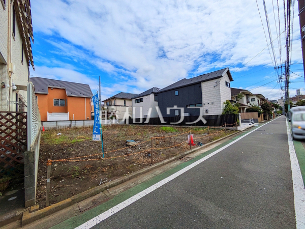 現場風景 【三鷹市下連雀3丁目】 現場風景 【三鷹市下連雀3丁目】