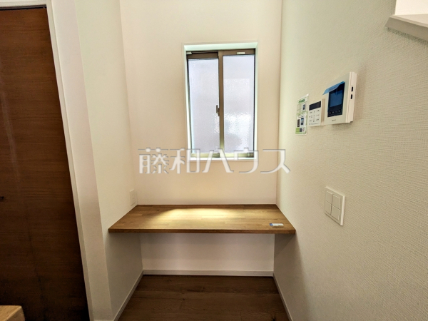2号棟 スタディカウンター 【福岡市早良区次郎丸4丁目】 2号棟 スタディカウンター 【福岡市早良区次郎丸4丁目】