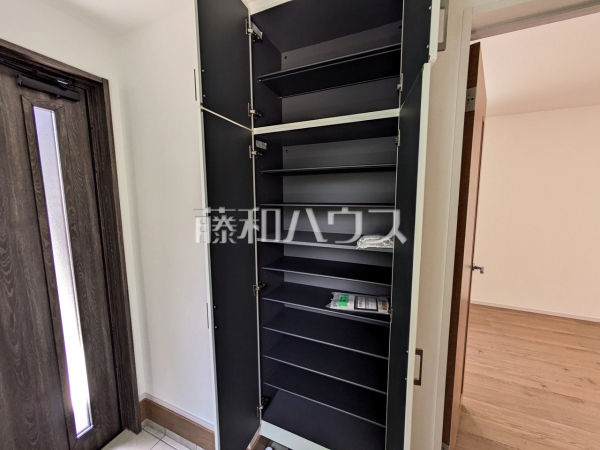 2号棟 玄関収納 【福岡市早良区次郎丸4丁目】 2号棟 玄関収納 【福岡市早良区次郎丸4丁目】