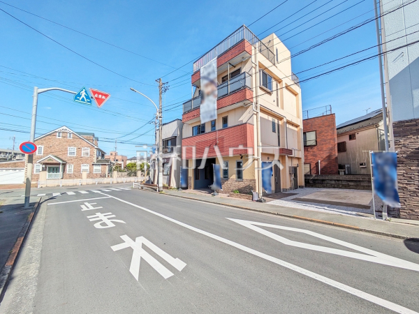 接道状況および現場風景 【昭島市拝島町3丁目】 接道状況および現場風景 【昭島市拝島町3丁目】