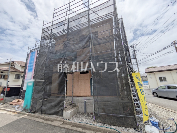 ≪1号棟 外観≫建物のプレゼンをさせていただきますので、実際の完成イメージを思い描いていただくことができます。お気軽にお問合せ下さい。【府中市若松町3丁目】 ≪1号棟 外観≫建物のプレゼンをさせていただきますので、実際の完成イメージを思い描いていただくことができます。お気軽にお問合せ下さい。【府中市若松町3丁目】