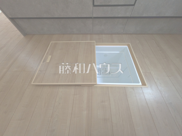 1号棟 床下収納 【小平市花小金井8丁目】 1号棟 床下収納 【小平市花小金井8丁目】
