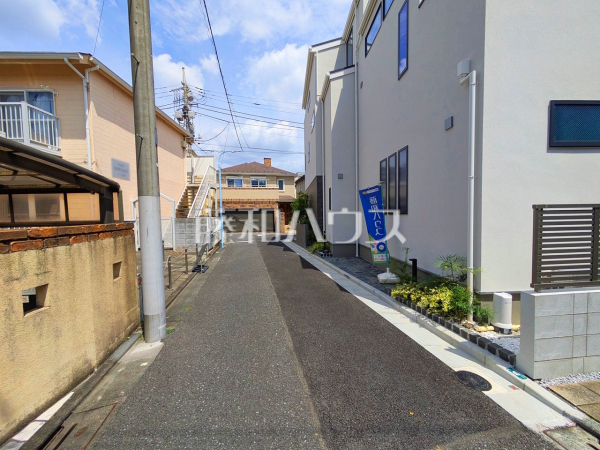 接道状況および現場風景 【杉並区松庵3丁目】 接道状況および現場風景 【杉並区松庵3丁目】