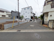 接道状況および現場風景 【世田谷区上北沢1丁目】 接道状況および現場風景 【世田谷区上北沢1丁目】