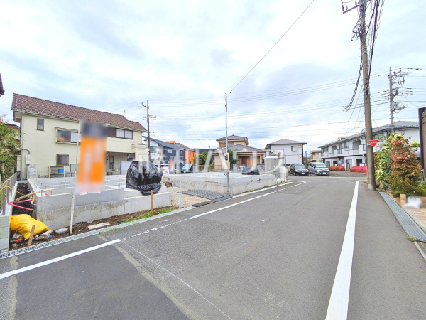 接道状況および現場風景 【日野市神明4丁目】 接道状況および現場風景 【日野市神明4丁目】