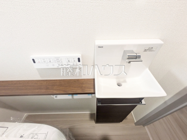 2号棟 トイレ 【清瀬市中清戸2丁目】 2号棟 トイレ 【清瀬市中清戸2丁目】
