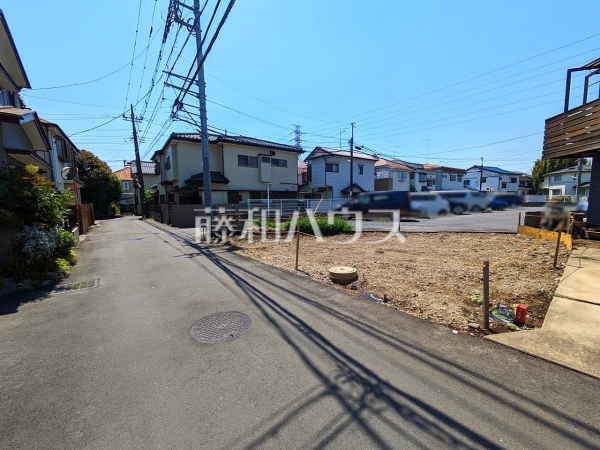 接道状況および現場風景 【小平市花小金井南町3丁目】 接道状況および現場風景 【小平市花小金井南町3丁目】