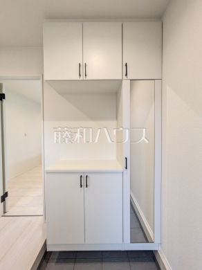 1号棟 玄関収納 【八王子市西寺方町】