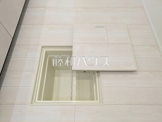 1号棟 床下収納 【八王子市西寺方町】