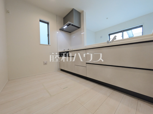 1号棟 キッチン 【八王子市西寺方町】