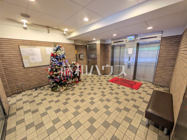ロビー 【ライオンズステーションプラザ千歳烏山】 ロビー 【ライオンズステーションプラザ千歳烏山】