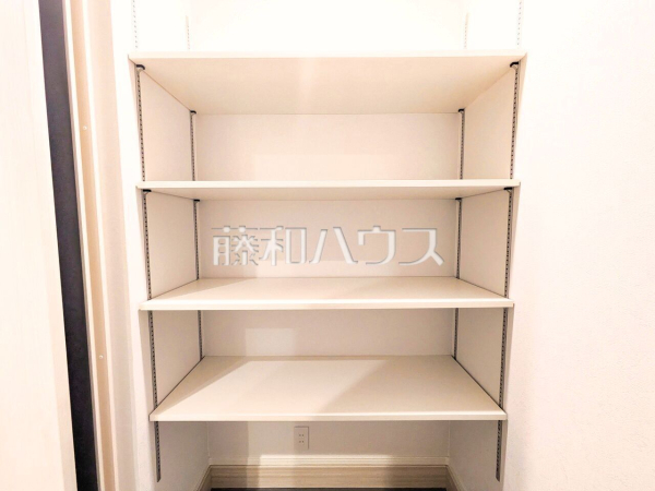 1号棟 収納 【所沢市東所沢和田1丁目】 1号棟 収納 【所沢市東所沢和田1丁目】