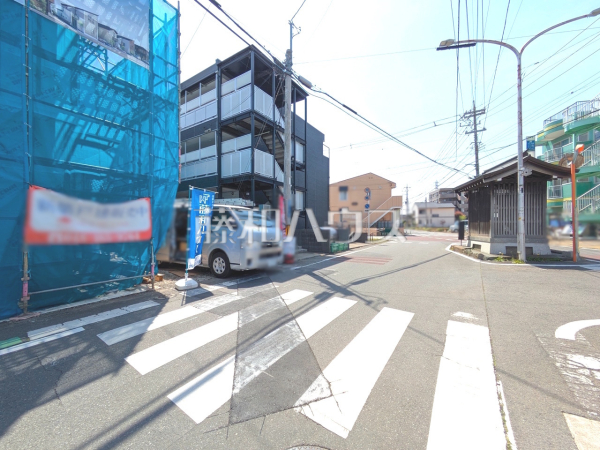 接道状況および現場風景 【朝霞市根岸台7丁目】 接道状況および現場風景 【朝霞市根岸台7丁目】