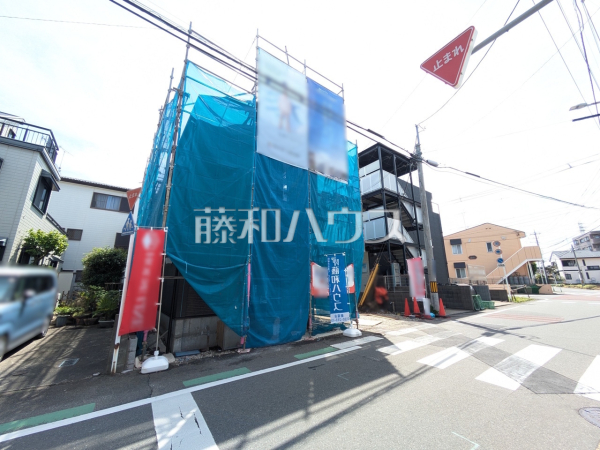接道状況および現場風景 【朝霞市根岸台7丁目】 接道状況および現場風景 【朝霞市根岸台7丁目】