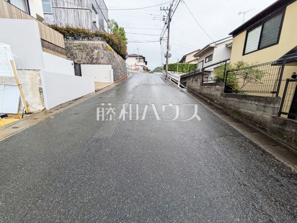接道状況および現場風景 【福岡市南区大池2丁目】 接道状況および現場風景 【福岡市南区大池2丁目】
