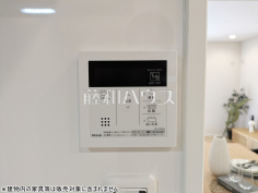 浴室給湯リモコン 【ライオンズマンション三鷹 】追焚き機能付きなので、生活時間の違う家族に便利です。
浴室給湯リモコン 【ライオンズマンション三鷹 】追焚き機能付きなので、生活時間の違う家族に便利です。