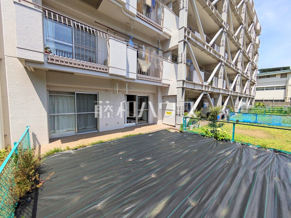 専用庭 【ライオンズマンション三鷹 】 専用庭 【ライオンズマンション三鷹 】