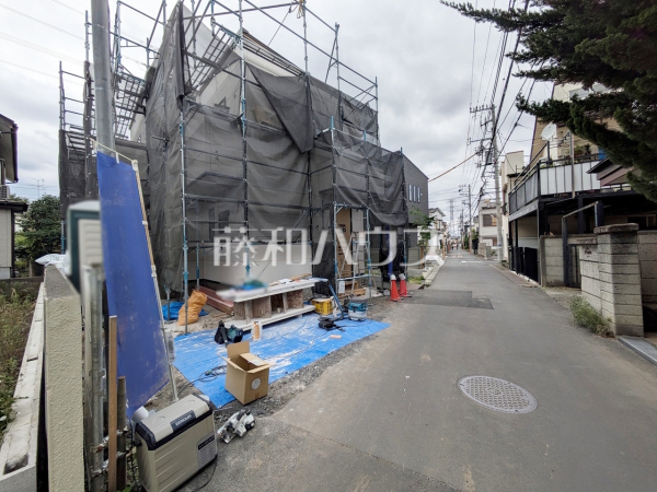 接道状況および現場風景 【小平市花小金井南町3丁目】 接道状況および現場風景 【小平市花小金井南町3丁目】