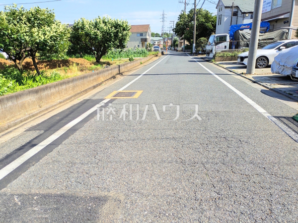 接道状況および現場風景 【練馬区大泉学園町3丁目】 接道状況および現場風景 【練馬区大泉学園町3丁目】