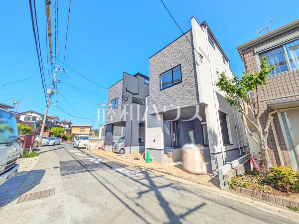 接道状況および現場風景 【糟屋郡粕屋町仲原2丁目】 接道状況および現場風景 【糟屋郡粕屋町仲原2丁目】