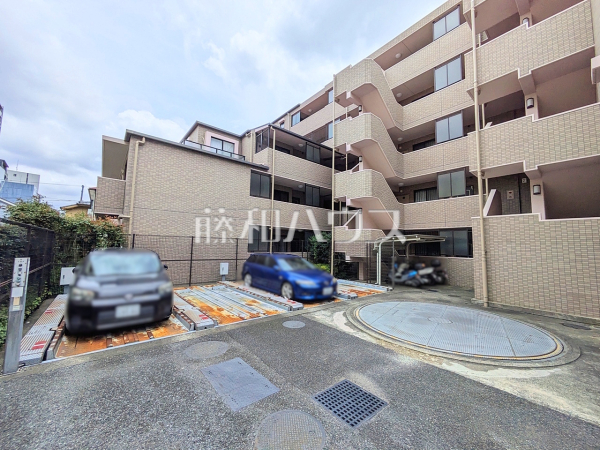 ≪駐車場≫ 【レクセルマンション府中】 ≪駐車場≫ 【レクセルマンション府中】