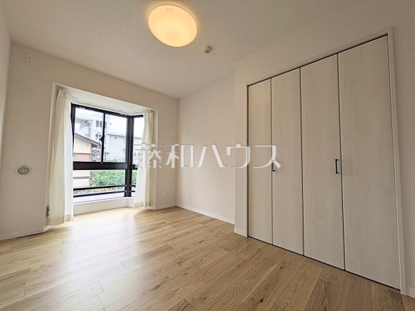 ≪居室≫各部屋に収納も完備されるため、部屋もしっかり片付きそうですね♪【レクセルマンション府中】 ≪居室≫各部屋に収納も完備されるため、部屋もしっかり片付きそうですね♪【レクセルマンション府中】