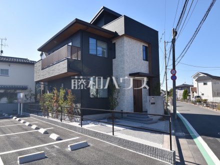 モデルハウス写真 建物価格:2200万円(税込み) 建物面積:約88.02平米 土地面積:約110平米 軸組工法 2022年10月竣工【調布市若葉町2丁目】/撮影日2022/11/04