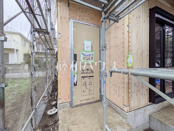 B号棟 玄関 【小平市回田町】 B号棟 玄関 【小平市回田町】