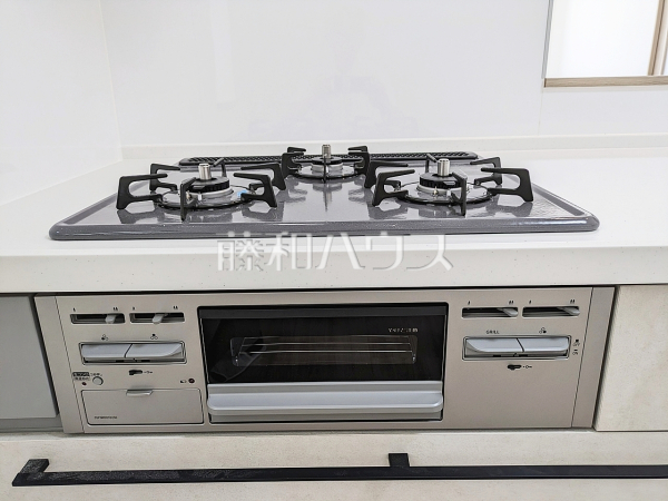 B号棟 キッチンコンロ 【南城市佐敷字新開】 B号棟 キッチンコンロ 【南城市佐敷字新開】