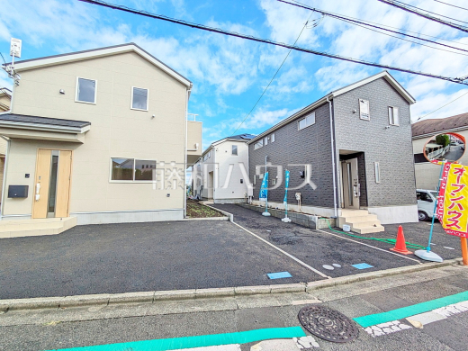 現場風景 堂々完成、いつでもご内覧いただけます!ぜひ実物をご覧いただきたく思います。喜んでご案内いたしますのでお気軽にお問合せ下さい。 【東大和市奈良橋6丁目】