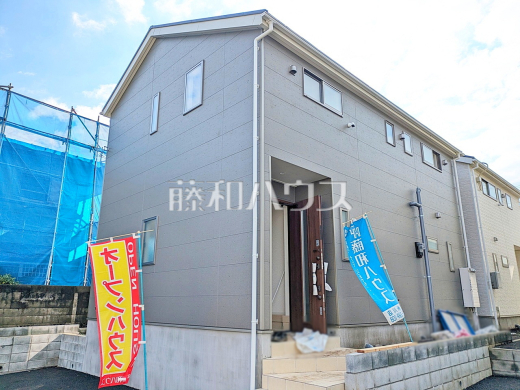 4号棟 外観 【東大和市奈良橋6丁目】
東大和市役所まで約720m!住民登録、戸籍、税、各種証明書の発行など、私達の生活を支えてくれる役所が近くにあるのは便利ですね。