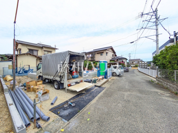 接道状況および現場風景 【福岡市西区上山門3丁目】 接道状況および現場風景 【福岡市西区上山門3丁目】