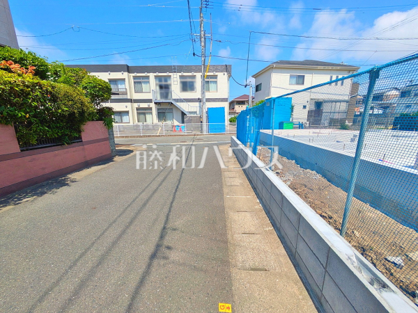 接道状況および現場風景 【福岡市西区上山門3丁目】 接道状況および現場風景 【福岡市西区上山門3丁目】