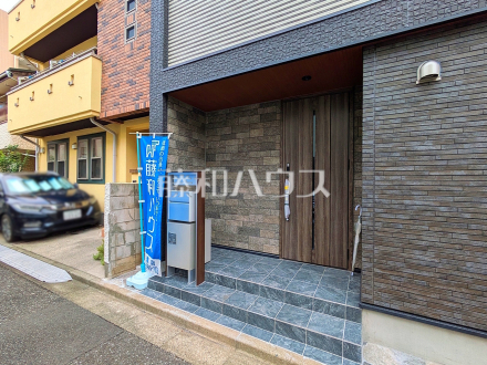 玄関 【三鷹市下連雀6丁目】/撮影日2026/08/30