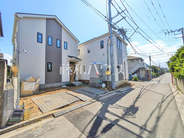 接道状況および現場風景 【小平市花小金井5丁目】 接道状況および現場風景 【小平市花小金井5丁目】