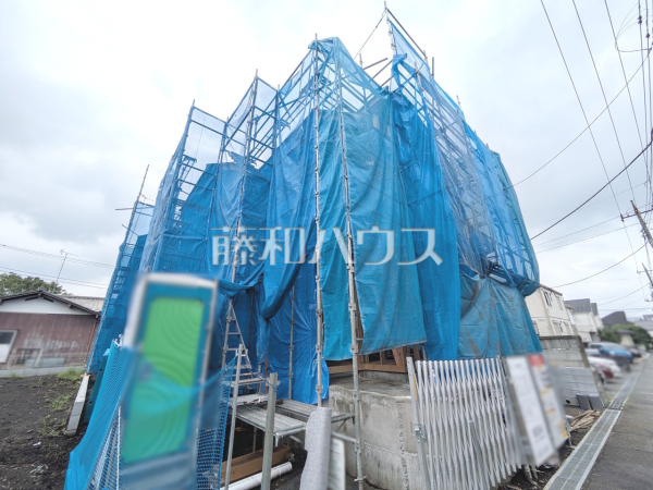 現場風景 【日野市多摩平3丁目】見学はしたいけど、なかなか時間が取れない・・・そんな方に出勤前や仕事終わりにマイホームを見学できるサポートをいたします。 現場風景 【日野市多摩平3丁目】見学はしたいけど、なかなか時間が取れない・・・そんな方に出勤前や仕事終わりにマイホームを見学できるサポートをいたします。
